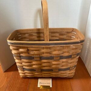 VTG J. W. Collection Longaberger Bread & Milk handwoven Basket signed 15x17”